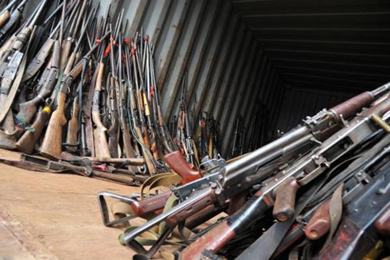 des armes des groupes armés récupérées par la Sangaris à Bangui
