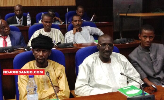 Sidiki Abbas et Ali Ndaras lors de la réunion à huis-clos@Erick NGABA
