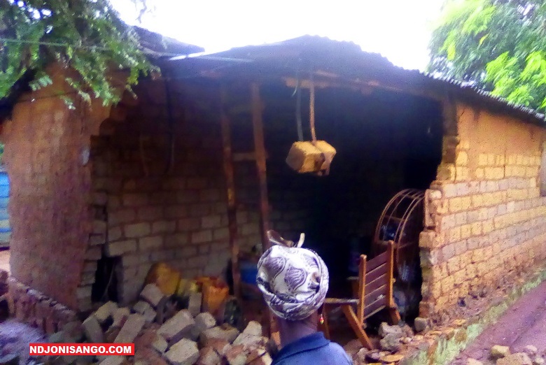 Une maison d'habitation écroulée lors de recentes pluies diluviennes à Bangui @photo Marly Pala