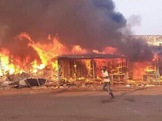 Incendie des magasins au PK5 dans le 3è arrondissement de Bangui