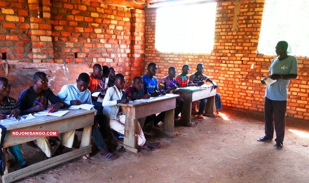 Une vue des élèves du collège de Zangba dans la Basse-kotto@photo Fiacre Salabé