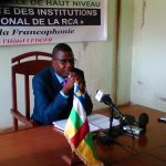 Le ministre délégué Chancel Sekode avec son directeur de Cabinet