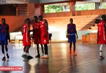 RCA: un match de test clôt la première manche du regroupement des fauves locaux de basketball