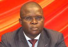 Présidentielle 2025: la direction de campagne de Touadéra recadre Dologuélé après son auto-proclamation