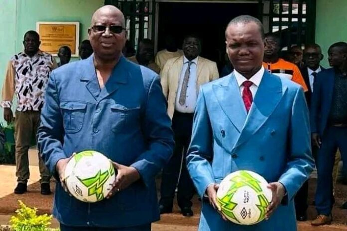 Célestin Yanendji et Heritier Doneng, Président de la fédération de football et le Ministre des sports
