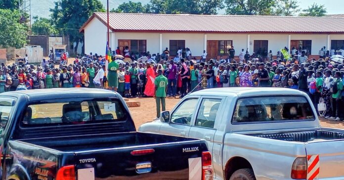 nouveau bâtiment du collège secondaire de Gobongo
