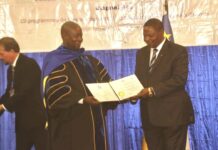 RCA : le colonel des FACA Namboro-Ketté Issa Omer reçoit son diplôme de doctorat