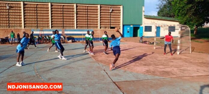 Un match de handball à l'INJS à Bangui @crédit photo Marly Pala
