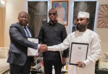 RCA: le chef rebelle Alkatim signe un accord de paix en acceptant la main tendue de Touadéra