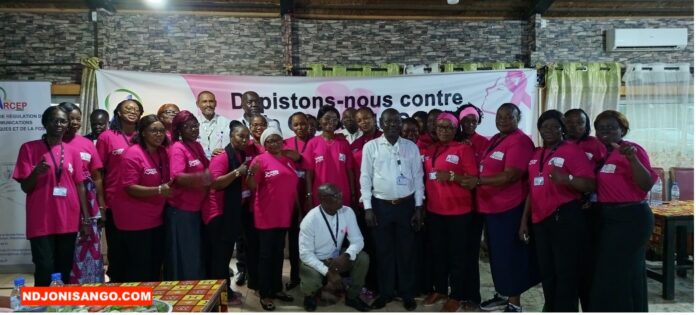 Le personnel féminin de l’ARCEP dans la lutte contre le concert du sein @crédit photo Erick Ngaba