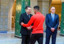 Maroc: le Prince Moulay Rachid reçoit les Lions de l’Atlas, finalistes de la CAN 2025