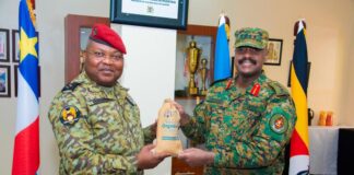 La RCA renforce sa coopération militaire avec l’Ouganda