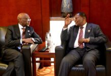 Addis-Abeba: échange stratégique entre Touadéra et Donald Kaberuka en marge du Sommet de l’UA