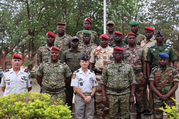 Des officiers de l'armée centrafricaine