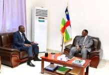 RCA: le président Touadéra reçoit le nouveau représentant pays de la BAD Faustin Archange Touadéra avec le représentant pays de la BAD
