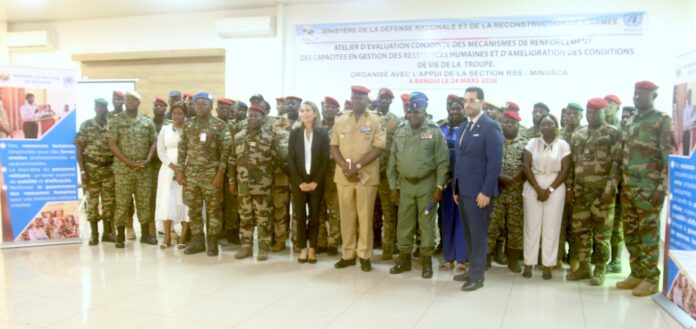 Formation des cadres des FACA en gestion de ressources humaines et des troupes