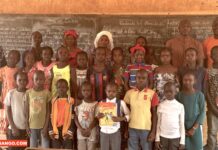 RCA: 4ᵉ séance du Wiki Challenge à l’école Ngalabadja pour initier les élèves au numérique