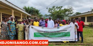 RCA: renforcement des capacités des mères gardiennes à l’école Ghust School de PK 10 formation des mères gardiennes à l’école Ghust School de PK 10 @crédit photo Alfred Yemetchipa