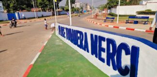 RCA: les signes visibles d’une transformation de la capitale sous l’impulsion de Touadera Une vue partielle de Bangui, l'avenue Touadera à Bangui