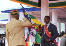 RCA: un nouvel engagement pour conduire la destinée nationale Acquisition des attributs pour l'investiture du président centrafricain Faustin Archange Touadéra