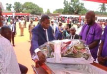 RCA: le président Touadéra rend hommage aux disparus Cécile Guéré et Pascal Kiki