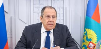 «Qui mieux que les Français sait ce qu’est le véritable colonialisme?», Sergueï Lavrov à Emmanuel Macron
