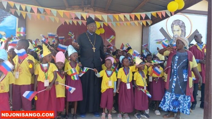 Ecole orthodoxe les Petits de Saint Sergueï @crédit photo Jolidon Tcheckoé