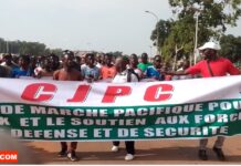 RCA: une marche des jeunes à Bangui pour la paix et le soutien aux forces de défense et de sécurité
