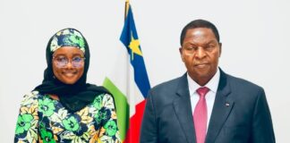 RCA: le président Touadéra reçoit l’ambassadrice africaine de la Jeunesse pour la Paix en Afrique centrale Le président Touadéra reçoit l’ambassadrice africaine de la Jeunesse pour la Paix en Afrique centrale