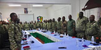 RCA: le chef d’état-major renforce le contrôle des effectifs et la discipline au sein des FACA Les chefs des bataillons de l'armée centrafricaine