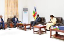 Changement climatique: la Centrafrique lance un nouveau mécanisme de protection des populations Le président Touadera avec la délégation de l'African Risk Capacity