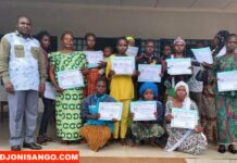 RCA: à Bambari, 20 femmes reçoivent des kits de maraîchage pour renforcer leur autonomie