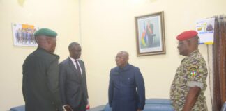 Le Rwanda renforce sa coopération militaire avec le Centrafrique Présentation du nouvel attaché de défense du Rwanda au ministre centrafricain de la défense