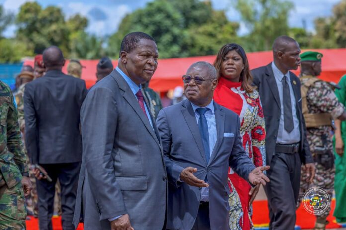 Le Président Faustin Archange Touadera avec le ministre de la santé publique Pierre Somsé Le Président Faustin Archange Touadera avec le ministre de la santé publique Pierre Somsé