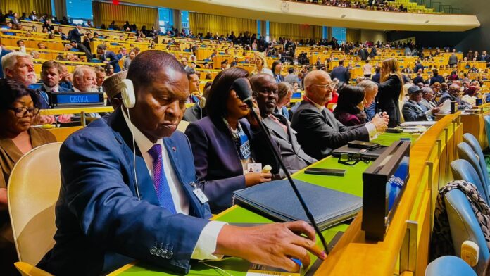 Le président Touadera avec la délégation centrafricaine à la 81è assemblée générale de l'ONU à New-York Le président Touadera avec la délégation centrafricaine à la 81è assemblée générale de l'ONU à New-York