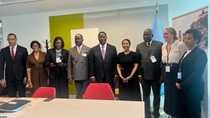 La délégation centrafricaine avec les représentants de Susan Thompson Buffett Foundation