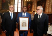 RCA: le président Touadéra salue l’engagement de Sant’Egidio en faveur de la paix Le président Touadera avec les représentants de Sant'Egidio