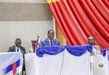 RCA: Touadéra mise sur les leaders communautaires pour renforcer la paix et la cohésion sociale Le président Faustin Archange Touadera