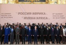 Russie-Afrique: plus de 3500 participants de 74 pays réunis à Moscou pour renforcer le partenariat Les chefs d'Etats et gouvernements africains et Russes au Kremlin à Moscou