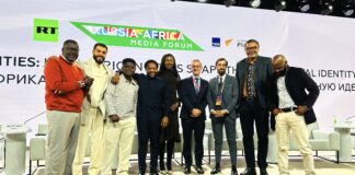 Russie-Afrique: Franklin Nyamsi appelle les acteurs africains à raconter la vraie histoire du continent Professeur Franklin Nyamsi et des influenceurs africains à Moscou @crédit photo Erick Ngaba