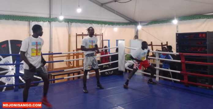 Le boxeur international centrafricain, Kevin Dasso @crédit photo Jolidon Tcheckoé Le boxeur international centrafricain, Kevin Dasso @crédit photo Jolidon Tcheckoé