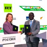 RCA-Russie: le ministre d’Etat Evariste Ngamana signe un partenariat stratégique avec RT Le ministre d'Etat chargé de la communication et des médias, Dr Evariste Ngamana et la Directrice générale de la RT, Vera Karina @crédit photo Erick NGABA