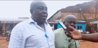 RCA: la COSCAS remercie les Centrafricains pour leur non-participation à la ville morte Wilfried Dimanche Nguissimalé, président de l’Union syndicale des conducteurs de Centrafrique (USCC) et membre de la COSCAS